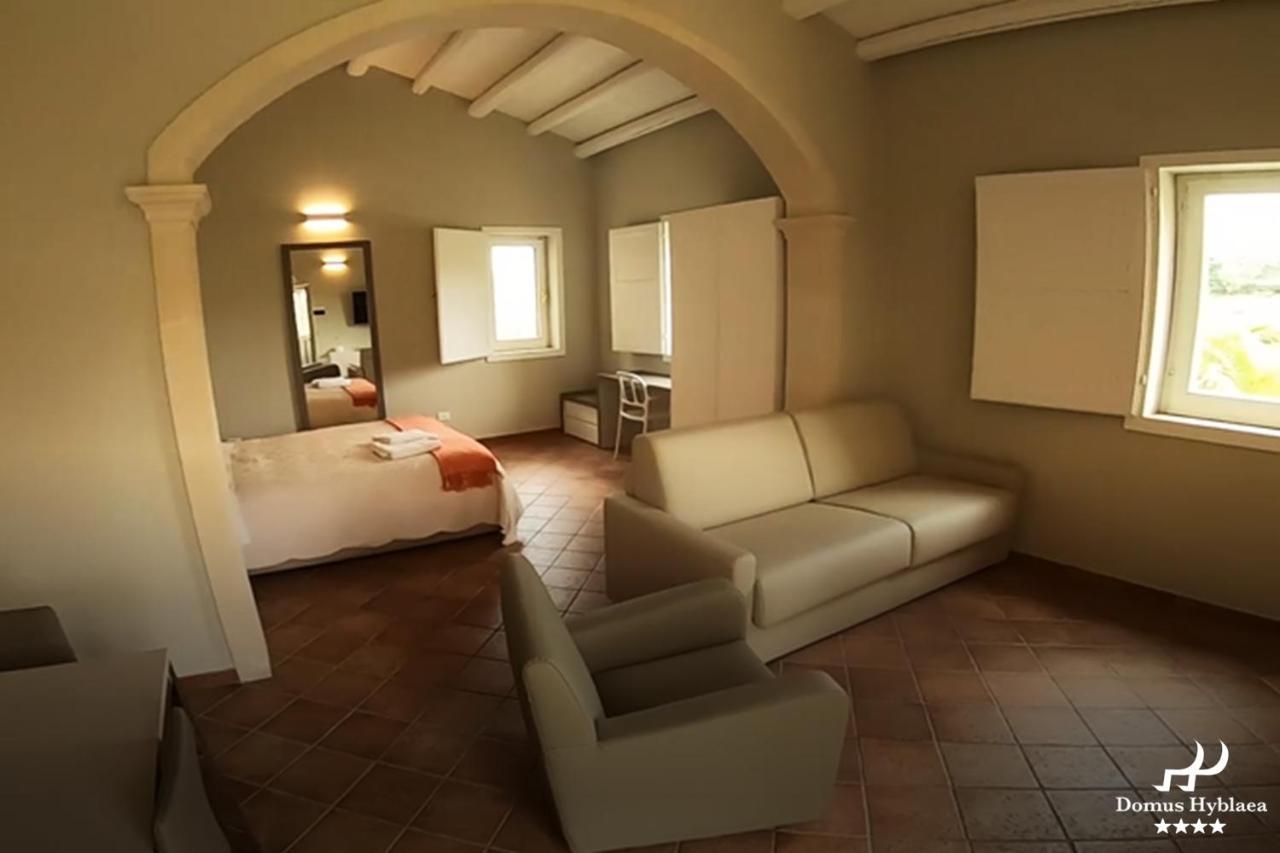 Domus Hyblaea Resort Palazzolo Acreide Luaran gambar