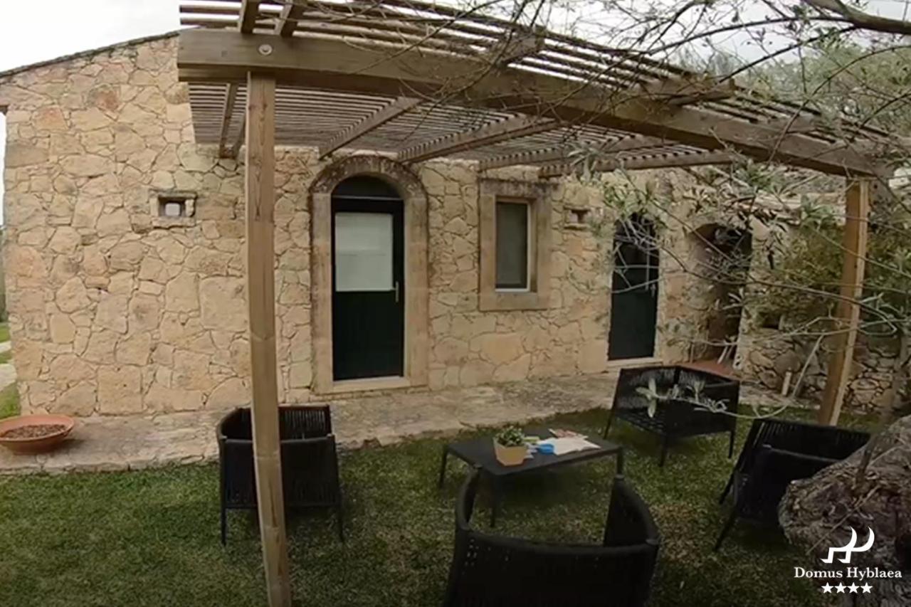 Domus Hyblaea Resort Palazzolo Acreide Luaran gambar